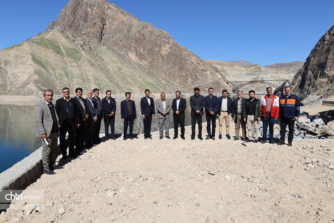 حضور مهندس صادقی در سد کارون 4