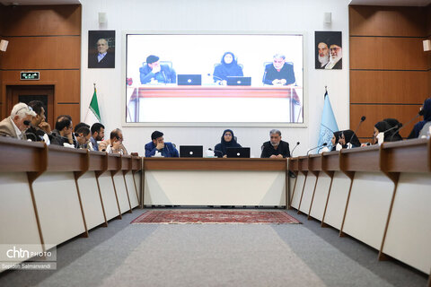 نشست هم‌اندیشی با تشکل‌های گردشگری استان خوزستان