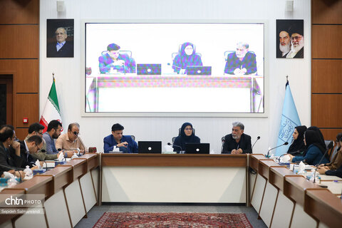 نشست هم‌اندیشی با تشکل‌های گردشگری استان خوزستان