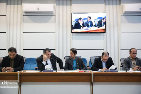 نشست هم‌اندیشی با تشکل‌های گردشگری استان خوزستان