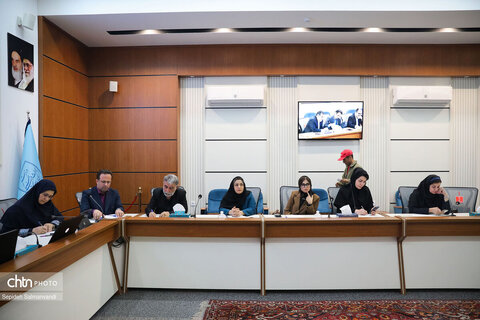 نشست هم‌اندیشی با تشکل‌های گردشگری استان خوزستان