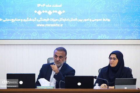 نشست هم‌اندیشی با تشکل‌های گردشگری استان خوزستان