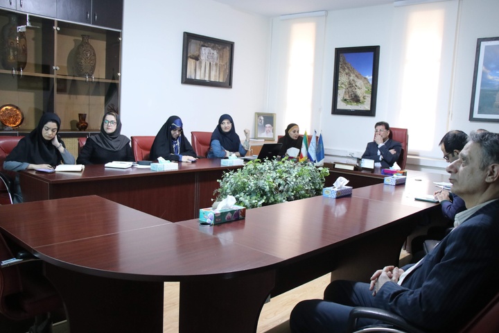 نشست تخصصی گردشگری زعفران با رویکرد مردم نگاری برگزار شد