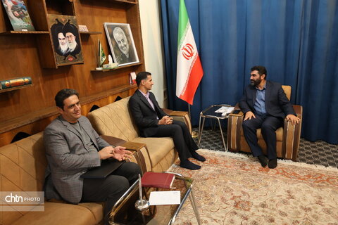 دیدار مدیر کل میراث فرهنگی چهار محال و بختیاری با نماینده شهر کرد در مجلس شورای اسلامی