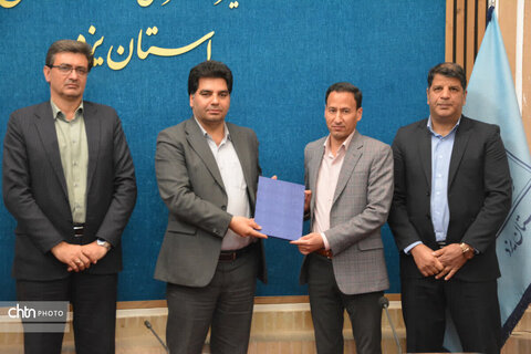 آیین تودیع و معارفه ذیحساب اداره‌کل میراث‌فرهنگی، گردشگری و صنایع‌دستی استان یزد برگزار شد