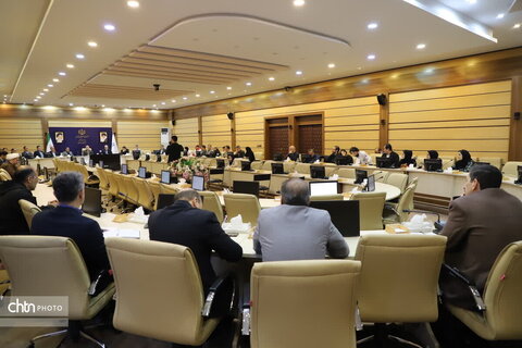 نخستین جلسه ستاد خدمات سفر نوروز ۱۴۰۵ / برپایی ۱۱ بازارچه صنایع‌دستی در استان زنجان