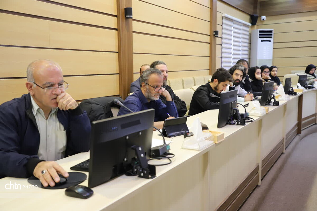 نخستین جلسه ستاد خدمات سفر نوروز ۱۴۰۵ / برپایی ۱۱ بازارچه صنایعدستی در استان زنجان