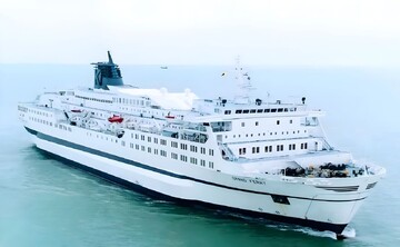 راه‌اندازی شناور کروز، مسیر جدید گردشگری دریایی به ابوموسی را فراهم می‌کند