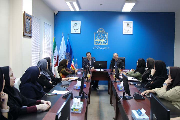 پژوهشگاه میراث‌فرهنگی با تکیه بر دانش تخصصی در مسیر اعتلای میراث‌فرهنگی ایران گام‌ بردارد