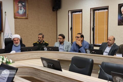 نشست کارگروه توسعه شهرستان ابرکوه با تأکید بر گردشگری و لجستیک پایدار