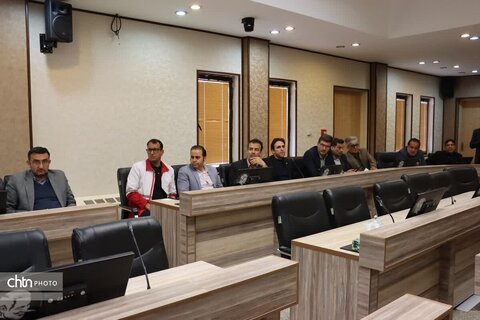 نشست کارگروه توسعه شهرستان ابرکوه با تأکید بر گردشگری و لجستیک پایدار