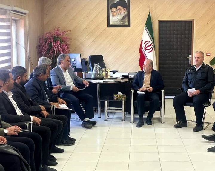 هم‌افزایی دستگاه‌های اجرایی قروه برای ارائه خدمات مطلوب به مسافران نوروزی