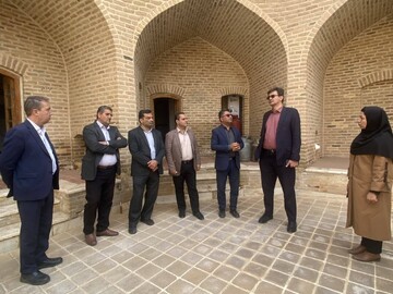 تقویت همکاری‌های بین‌دستگاهی برای حفاظت از قلعه و کاروانسرای تاریخی خرانق