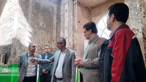 بازدید میدانی مدیرکل میراث‌فرهنگی یزد از بقعه تاریخی سید شمس‌الدین/ تمرکز بر مرمت تزئینات نفیس و ساماندهی مرکز اسناد