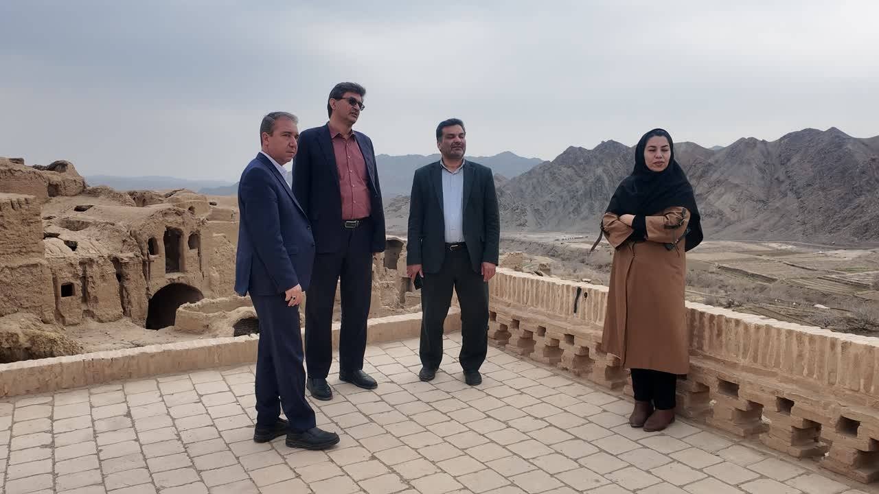 تقویت همکاریهای بیندستگاهی برای حفاظت از قلعه و کاروانسرای تاریخی خرانق