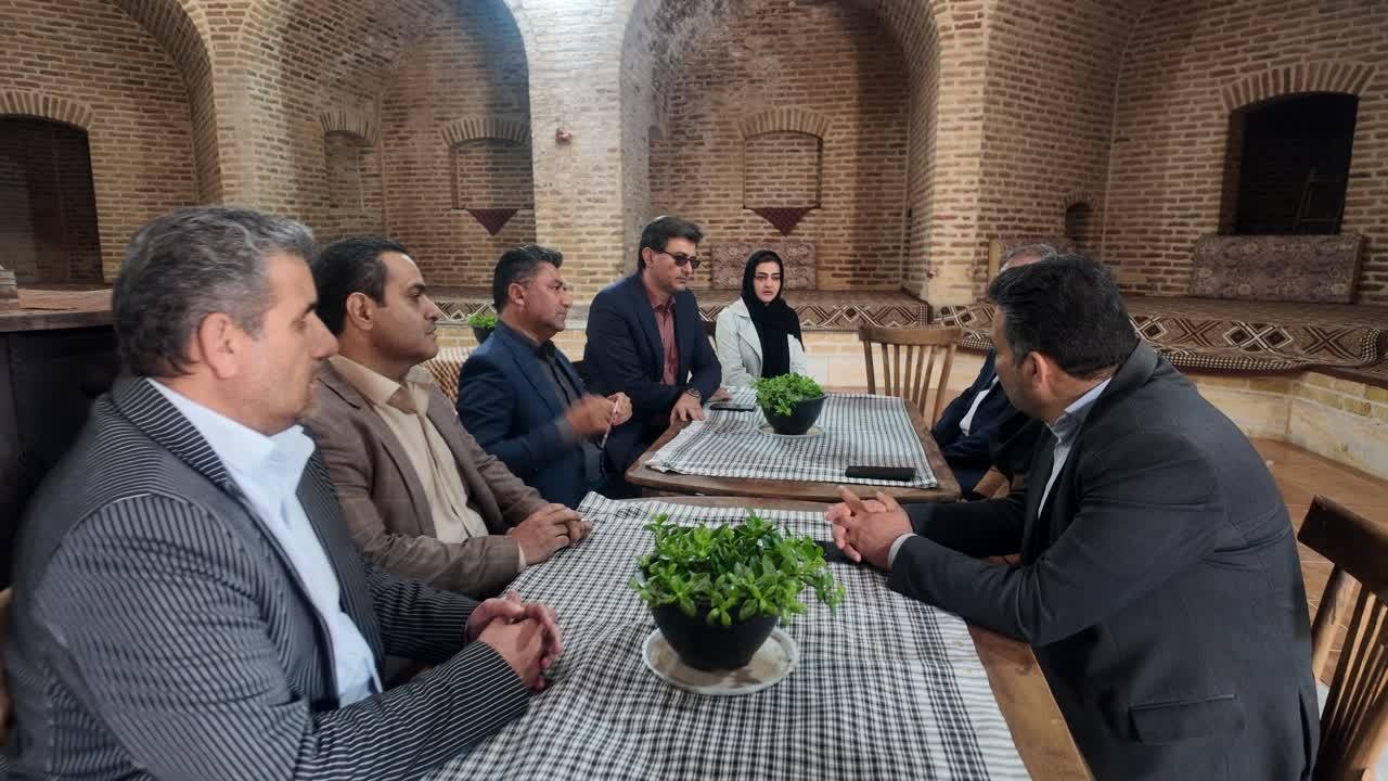 تقویت همکاریهای بیندستگاهی برای حفاظت از قلعه و کاروانسرای تاریخی خرانق