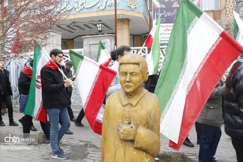 تجمع دانشجویان دانشگاه تبریز