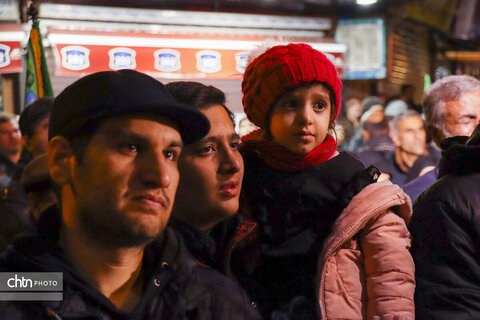 حضور حماسی و متراکم مردم در فلکه دوم تهرانپارس