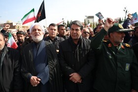 حضور مردم در صحنه مهم‌ترین عامل شکست دشمن است/با وحدت و انسجام مسیر دفاع از انقلاب را ادامه می‌دهیم