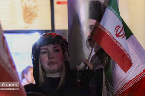 تجمع پرشور عزاداران شهادت رهبری در پیروزی-چهارراه کوکا