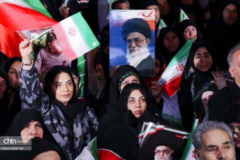 تجمع پرشور عزاداران شهادت رهبری در پیروزی-چهارراه کوکا