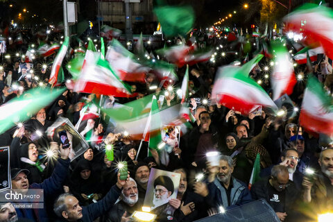 تجمع پرشور عزاداران شهادت رهبری در پیروزی-چهارراه کوکا