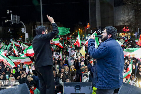 تجمع پرشور عزاداران شهادت رهبری در پیروزی-چهارراه کوکا