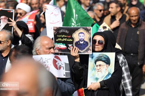 تشییع شهدای مدافع اقتدار وطن در شیراز