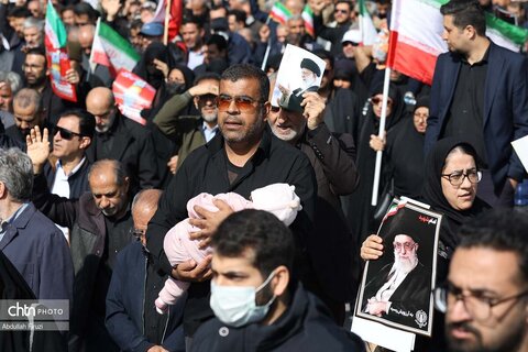 تشییع شهدای مدافع اقتدار وطن در شیراز