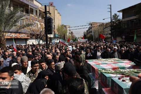 تشییع شهدای مدافع اقتدار وطن در شیراز