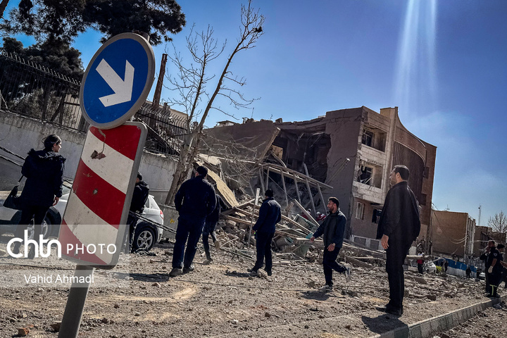 حمله آمریکا و رژیم صهیونیستی به منازل مسکونی و مدرسه در غرب تهران