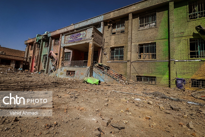 حمله آمریکا و رژیم صهیونیستی به منازل مسکونی و مدرسه در غرب تهران