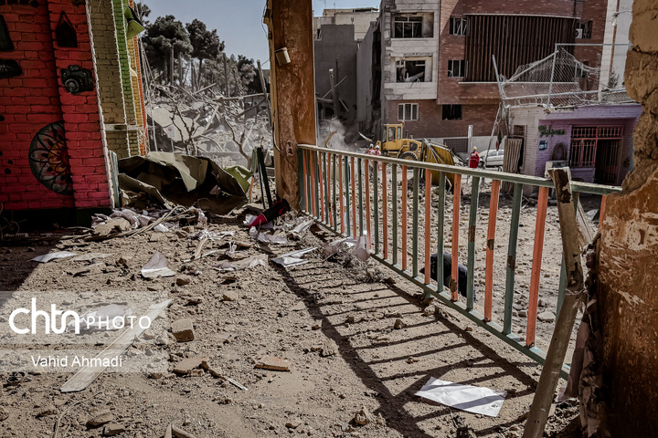 حمله آمریکا و رژیم صهیونیستی به منازل مسکونی و مدرسه در غرب تهران