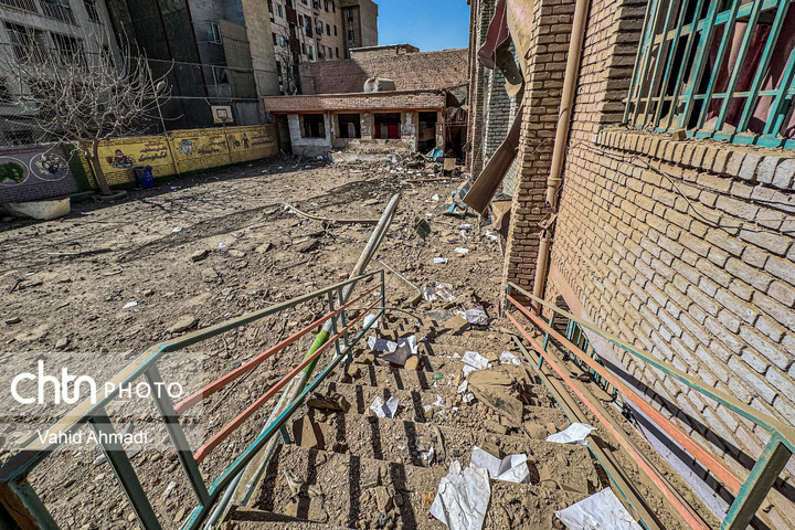 حمله آمریکا و رژیم صهیونیستی به منازل مسکونی و مدرسه در غرب تهران