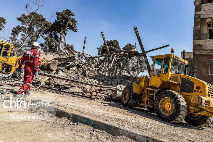 حمله آمریکا و رژیم صهیونیستی به منازل مسکونی و مدرسه در غرب تهران