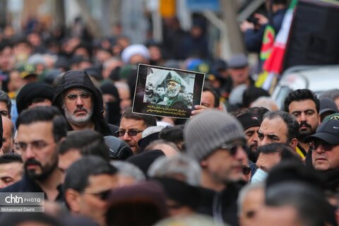 تشییع پیکر مطهر ۳ شهید حمله آمریکایی - صهیونی در اردبیل