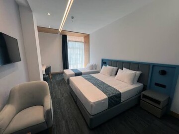 مراکز اقامتی استان با تخفیف ۴۰ تا ۵۰ درصدی پذیرای هموطنان آسیب‌دیده از جنگ هستند