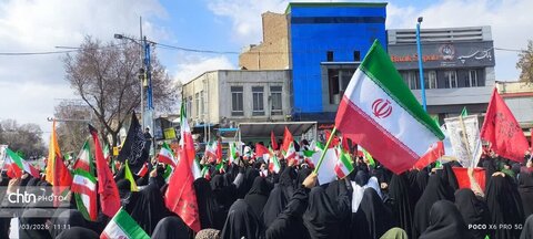 خروش بانوان ارومیه در تجدید میثاق با رهبر شهید