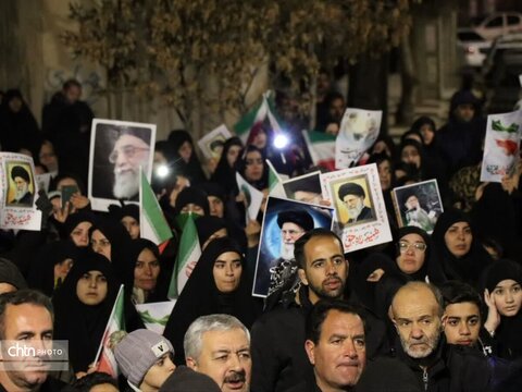 تکاب امشب فریاد ایستادگی سر داد