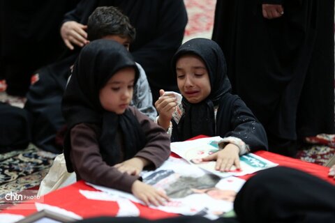 تشییع و وداع با شهدای در شیراز