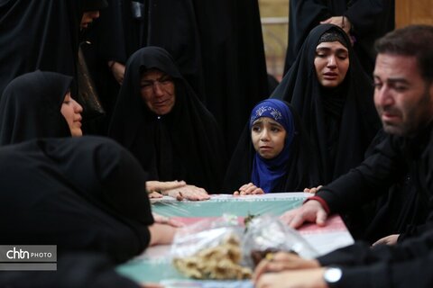 تشییع و وداع با شهدای در شیراز