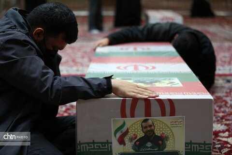 تشییع و وداع با شهدای در شیراز