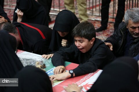 تشییع و وداع با شهدای در شیراز