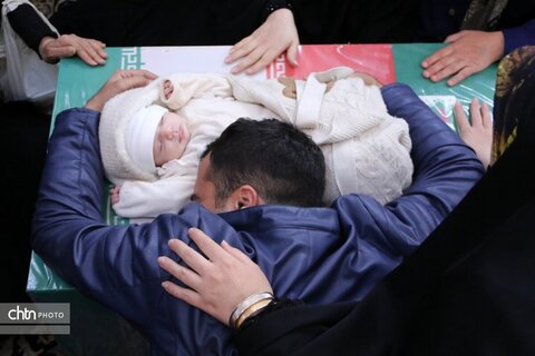 تشییع و وداع با شهدای در شیراز