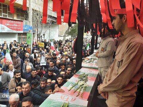 تشییع و وداع با شهدای در شیراز