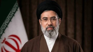 متن کامل نخستین پیام رهبر معظم انقلاب آیت الله سید مجتبی خامنه ای
