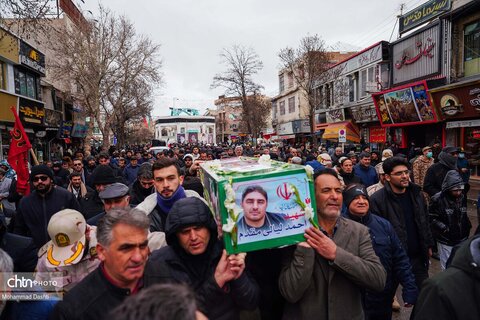 تشییع پیکر شهید «احمد لیالی مقدم» در اردبیل