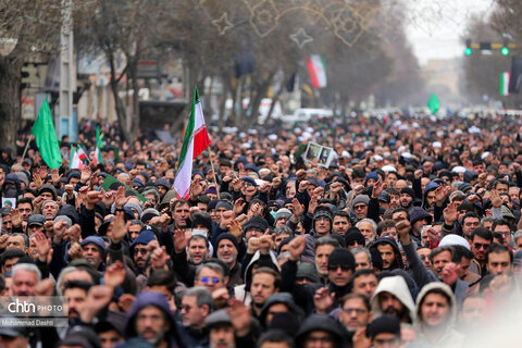 راهپیمایی مردم اردبیل در سوگ شهادت رهبر انقلاب