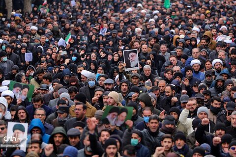 راهپیمایی مردم اردبیل در سوگ شهادت رهبر انقلاب