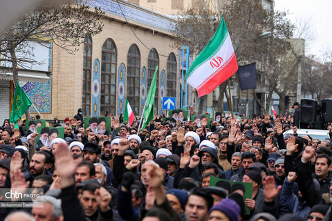 راهپیمایی مردم اردبیل در سوگ شهادت رهبر انقلاب